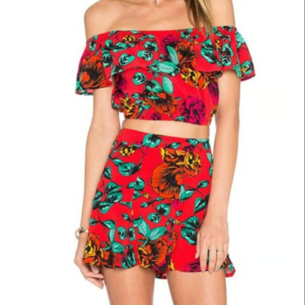 MINKPINK Tropical Print Dream Crop Top And Shorts Set